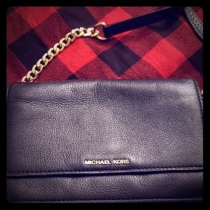 Michael Kors medium crossbody* Final Mark Down